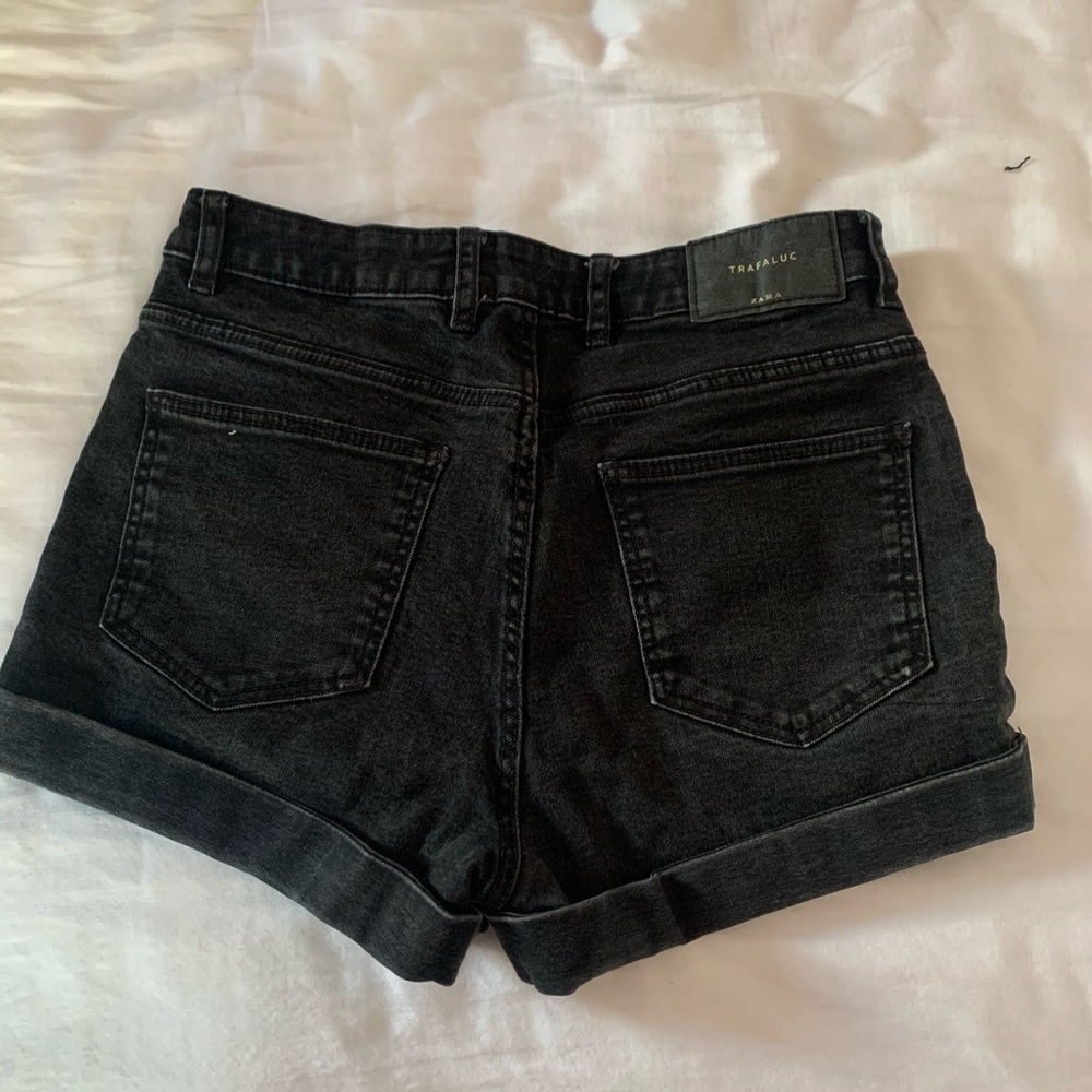Black Zara high rise shorts